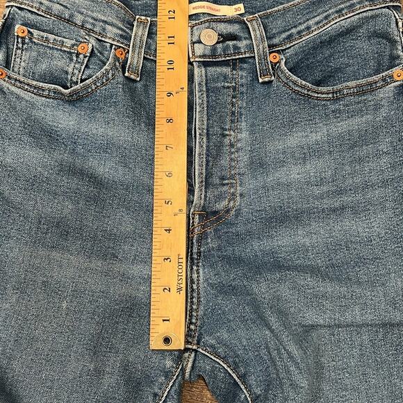 Levi's Women's Wedgie Straight Jean Medium Wash Summer Love Size 30 - Picture 7 of 13